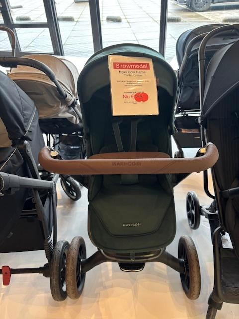 Maxi-Cosi Fame, Kinderen en Baby's, Buggy's, Zo goed als nieuw, Maxi-Cosi, Verstelbare rugleuning, Zonnekap, Ophalen