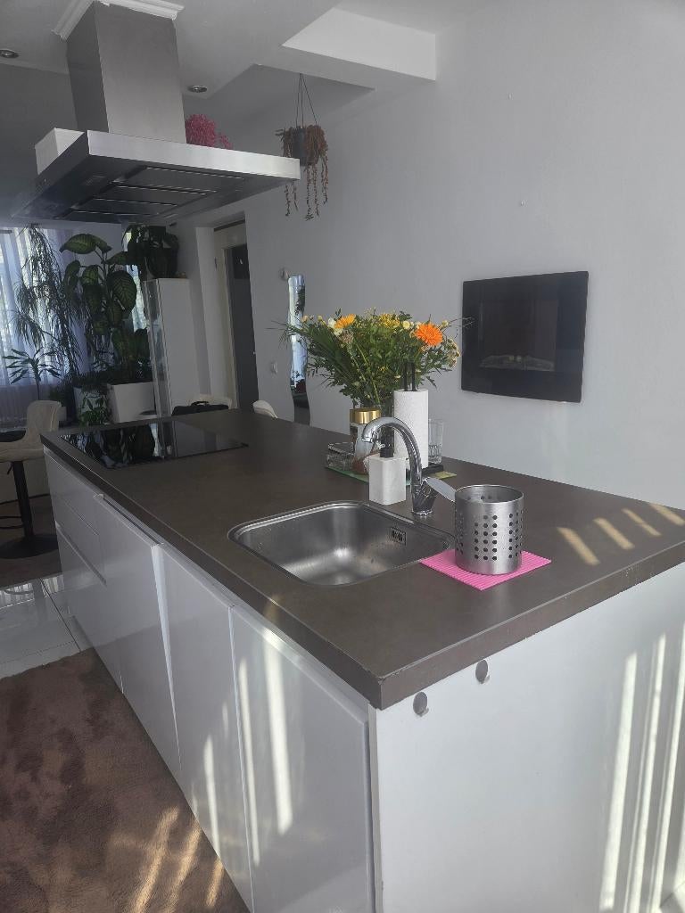 Keukeneiland, Huis en Inrichting, Keuken | Complete keukens, Ophalen, Gebruikt, Wit, Overige typen