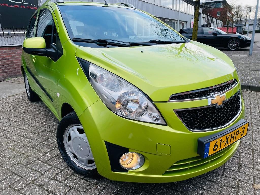 Chevrolet Spark 1.0 16V LT 5 DEURS AIRCO 14´ LMV 1E EIGENAA, Voorwielaandrijving, Gebruikt, 4 cilinders, 68 pk