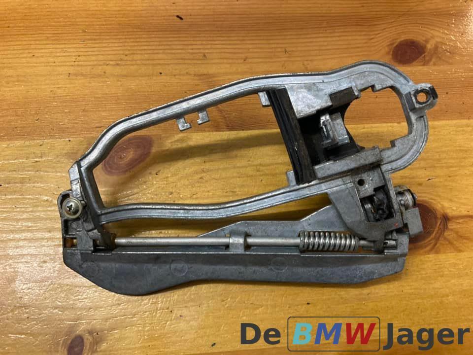 Binnenwerk handgreep Rechtsachter BMW E53 51228243636, Gebruikt, Ophalen of Verzenden, BMW, BMW