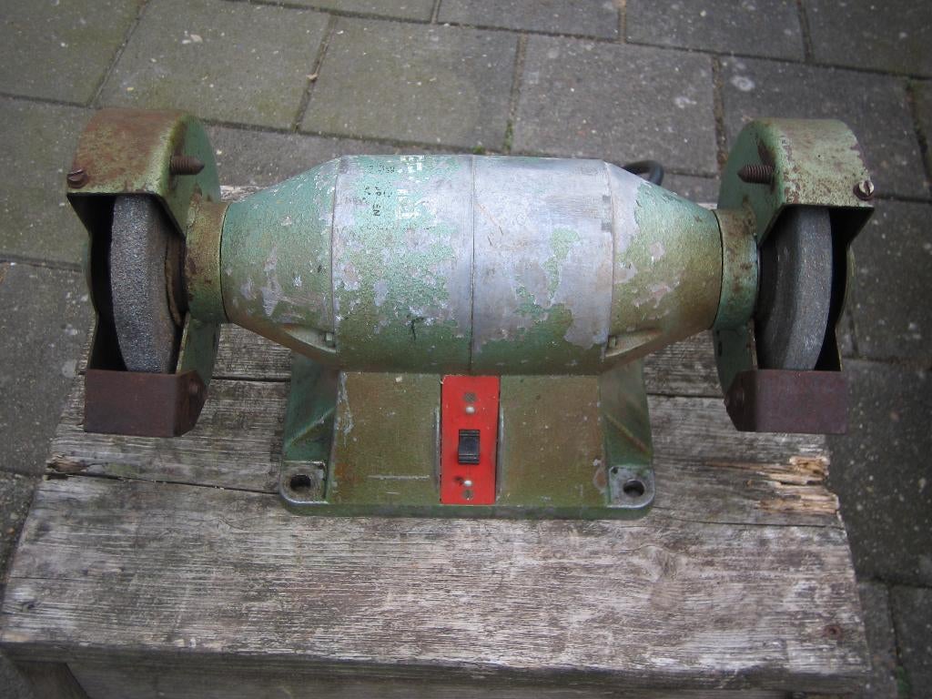 slijpmachine veb-160-450watt izgst, Ophalen, Gebruikt, Minder dan 700 watt, Werkbankslijpmachine