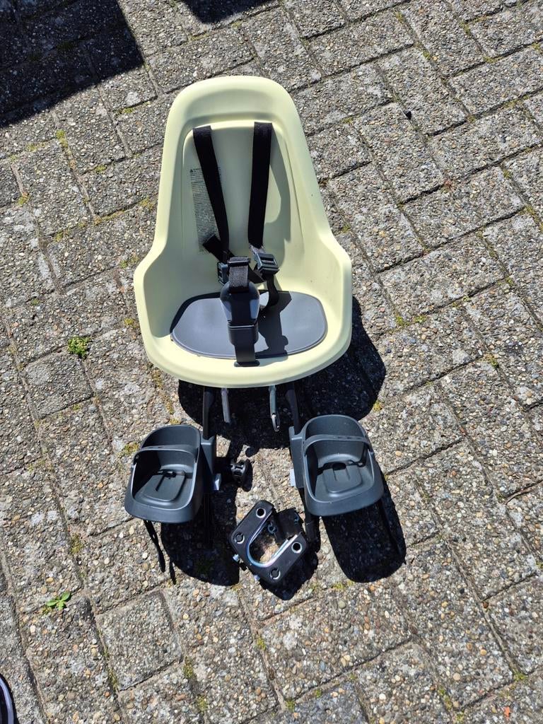 Bobike voorzitje, Fietsen en Brommers, Fietsaccessoires | Fietsstoeltjes, Ophalen, Gebruikt, Voetsteuntjes
