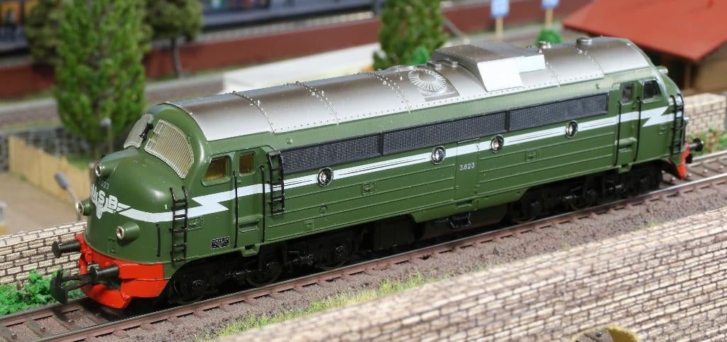 Marklin 3137 (MFX) Diesel Locomotief "NSB DI-3 GROEN", Wisselstroom, Locomotief, Ophalen of Verzenden, Zo goed als nieuw