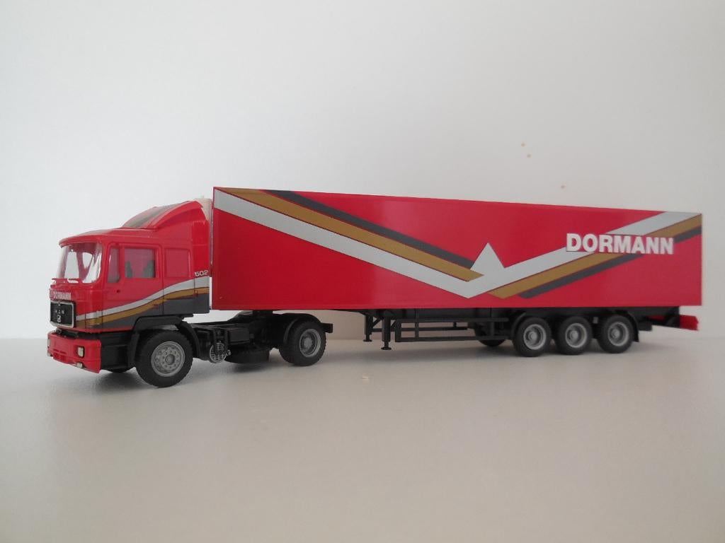 1:87 Herpa - Dormann, Ophalen of Verzenden, Zo goed als nieuw, Bus of Vrachtwagen, Herpa
