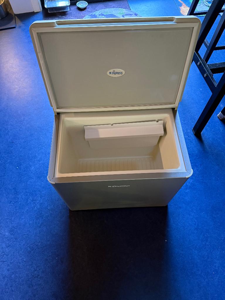 Koelbox Dometic Absorptie Electrolux compressor, Ophalen, Gebruikt, Koelbox, Elektrisch