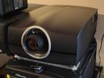 BARCO F90-W13 WUXGA 13000 Lumen Laser Projector + Lens, Ophalen of Verzenden, Overige resoluties, BARCO, Gebruikt