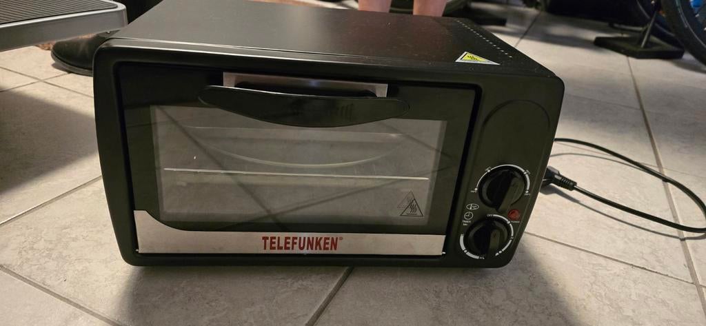 Camping oven, Caravans en Kamperen, Caravan accessoires, Ophalen, Zo goed als nieuw