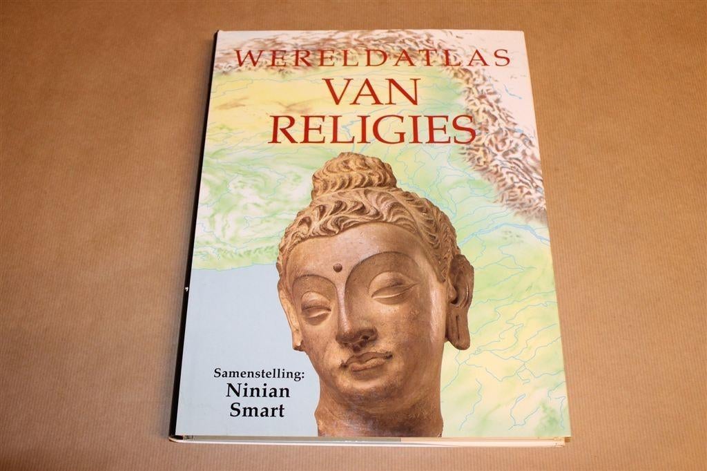 Grote Geïllustreerde Wereldatlas van Religies, Boeken, Ophalen of Verzenden, Zo goed als nieuw