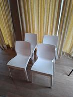 4 wit hoogglans afgewerkte set stoelen, Huis en Inrichting, Stoelen, Kunststof, Wit, Ophalen of Verzenden, Zo goed als nieuw