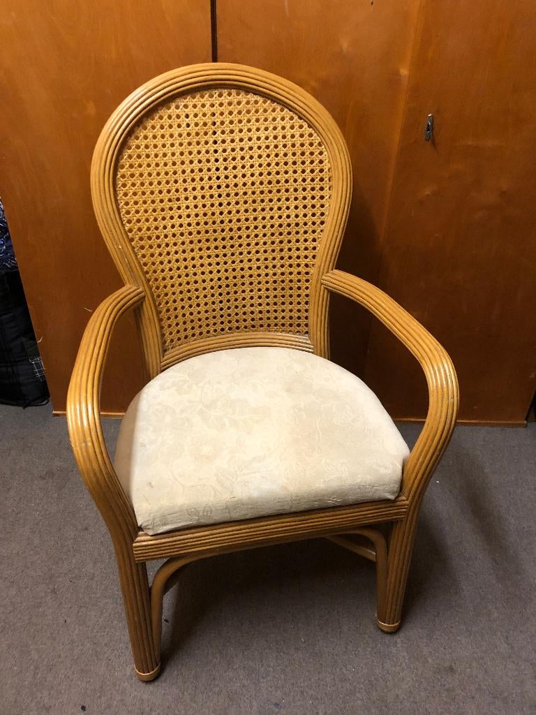 rotan stoel, Ophalen, Bruin, Stof, Zo goed als nieuw