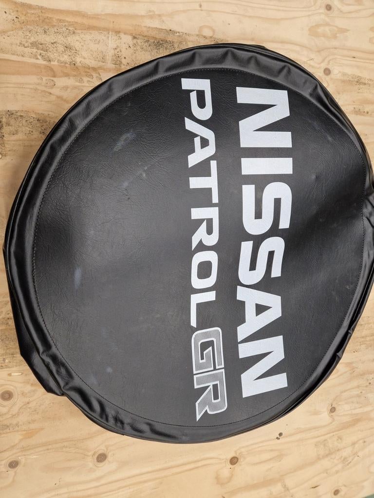 Nissan reservewielhoes, Auto-onderdelen, Ophalen of Verzenden