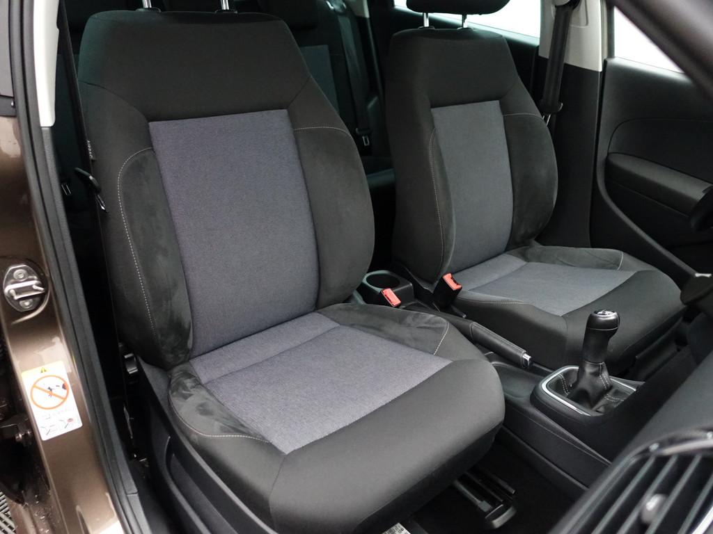 Volkswagen Polo 1.2-12V BlueMotion Highline- 99dkm, Sport In, Auto's, Voorwielaandrijving, Euro 5, 967 kg, Origineel Nederlands