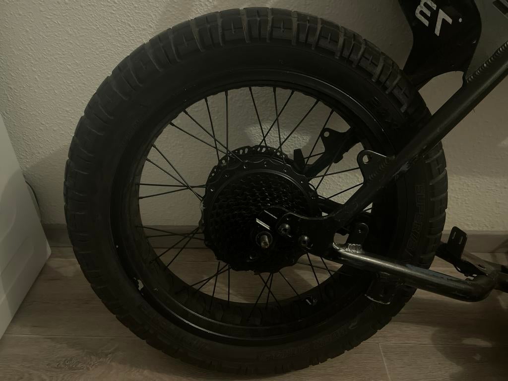 Super 73 ZX onderdelen: Achterwiel met motor, voorvork, fram, Fietsen en Brommers, Fietsonderdelen, Gebruikt, Staal, Ophalen of Verzenden