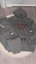 Fear of god essentails trainingspak, Kleding | Heren, Truien en Vesten, Ophalen of Verzenden, Zo goed als nieuw, Overige maten