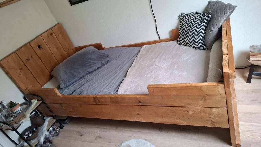 Steigerhout bed., Ophalen, Gebruikt, 90 cm, Eenpersoons