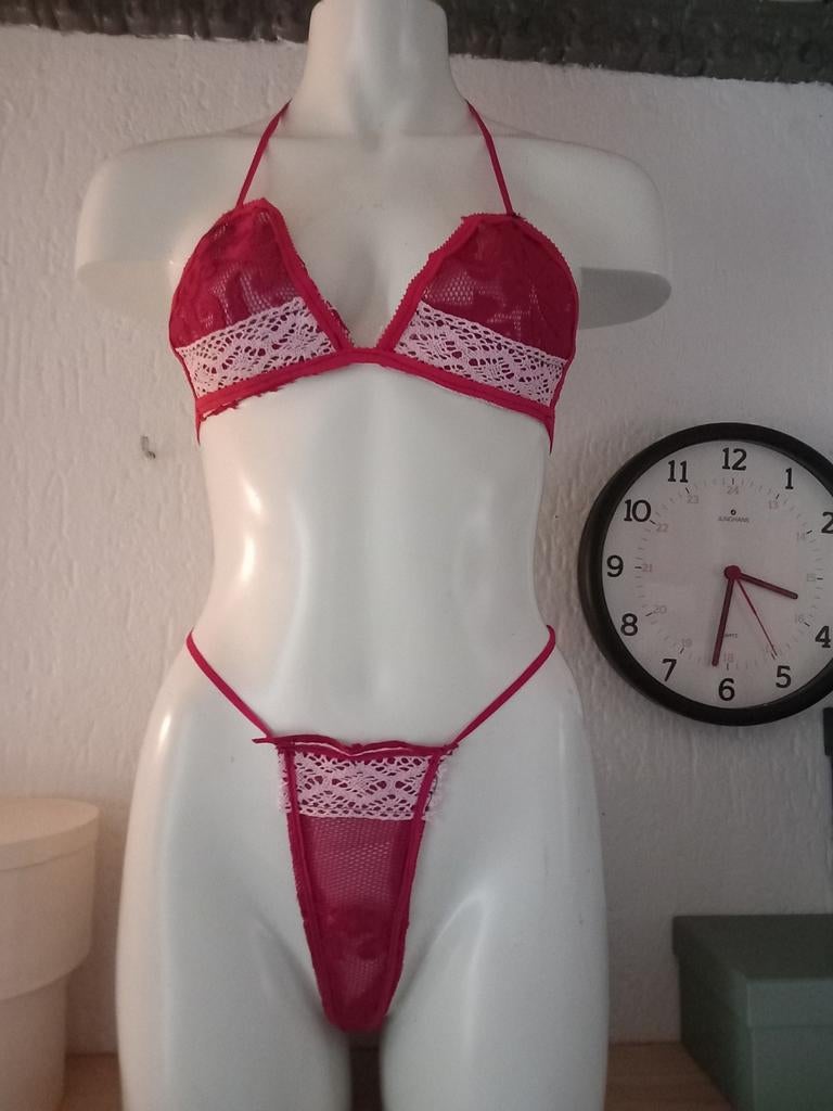 Rood kanten lingerie setje, Kleding | Dames, Ophalen of Verzenden, Rood, Setje