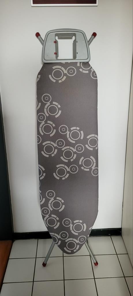 GRATIS STRIJKPLANK, Ophalen, Gebruikt