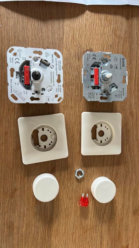 2 x Jung draaidimmer, Ophalen of Verzenden, Zo goed als nieuw, Overige typen