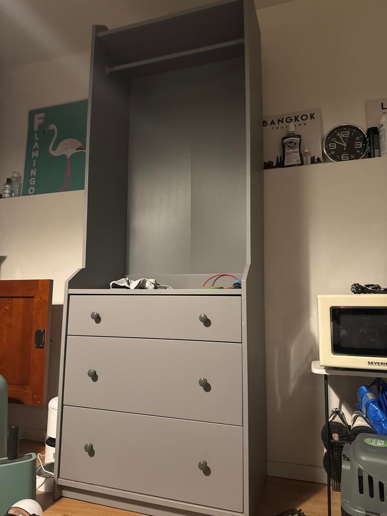 Grijze IKEA kast met lades en hangruimte (HAUGA), Ophalen, Overige materialen, Gebruikt, 200 cm of meer