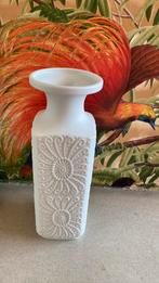 Royal KPM handarbrid porzelein, germany, Wit, Aardewerk of Porselein, Ophalen of Verzenden, Zo goed als nieuw