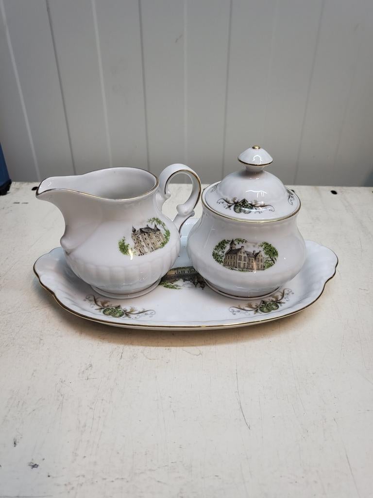 Vintage Melk- en Suikerstel met Dienblad - Kasteeldecor, Antiek en Kunst, Antiek | Porselein, Ophalen of Verzenden