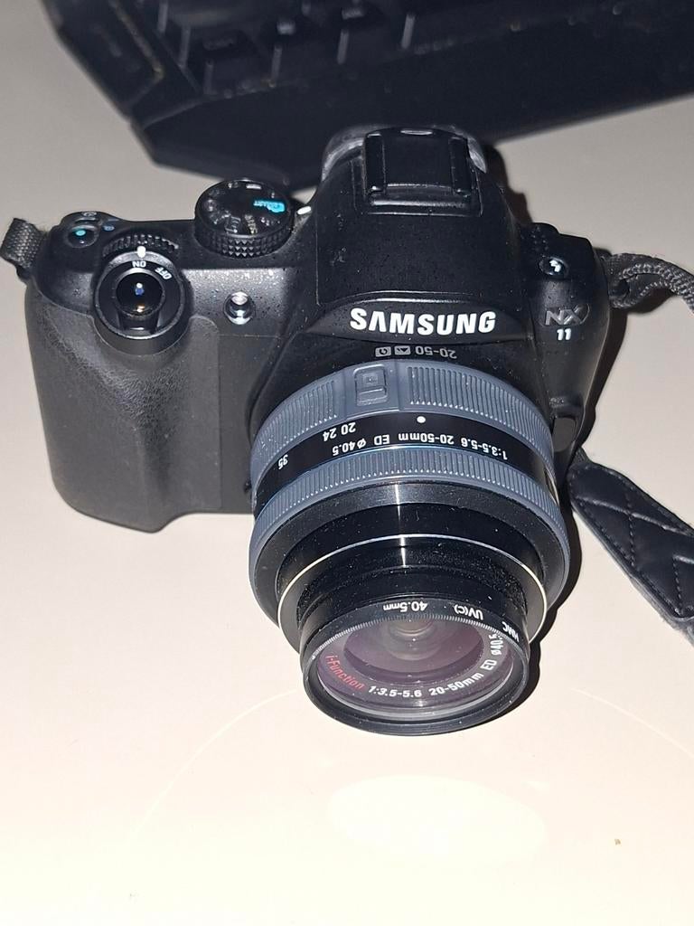 Samsung NX-11 met 18-55mm OIS lens, UV filter en accessoires, Gebruikt, Spiegelreflex, Ophalen of Verzenden, Samsung