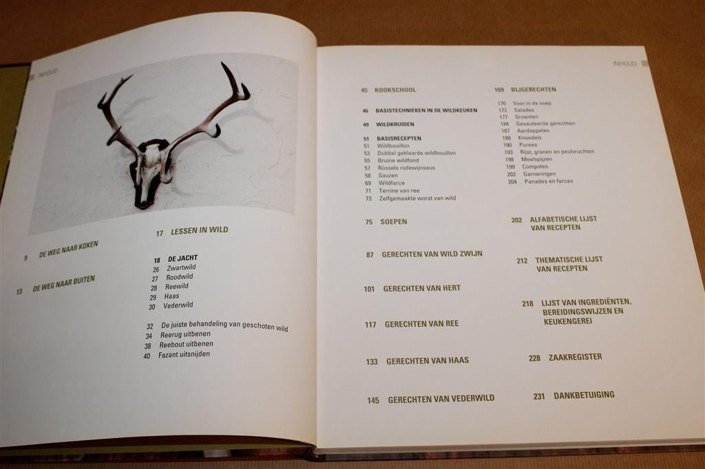 Wild — 130 Recepten Wild & Gevogelte Groot Formaat, Boeken, Ophalen of Verzenden, Zo goed als nieuw, Italië