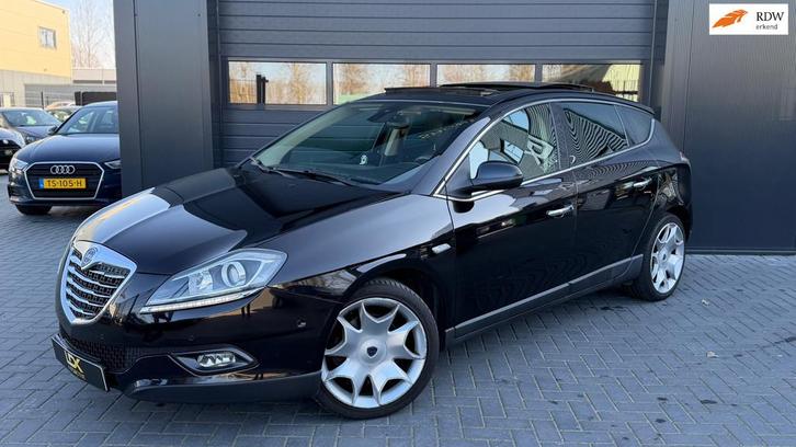 Lancia Delta 1.8-16V Di Executive Automaat|Pano|Airco, Auto's, Lancia, Bedrijf, Te koop, Delta, ABS, Airbags, Airconditioning