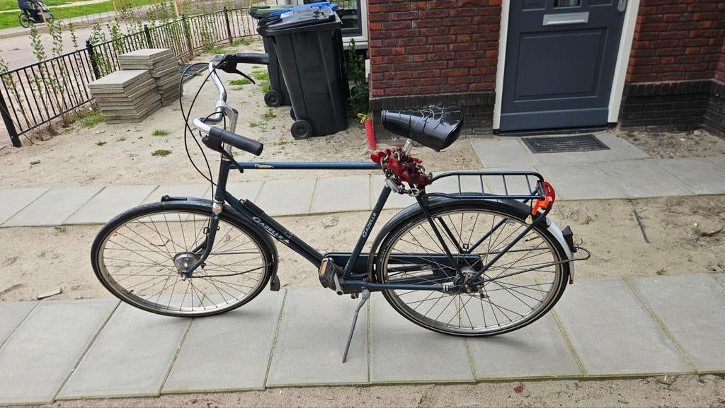 Oude Gazelle fiets, rijdt prima, gratis af te halen, Fietsen en Brommers, Ophalen, Gebruikt, Gazelle