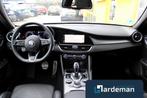 Alfa Romeo Giulia 2.0 T GME AWD Veloce Panorama, Zwart, 4 cilinders, Met garantie (alle), Wit
