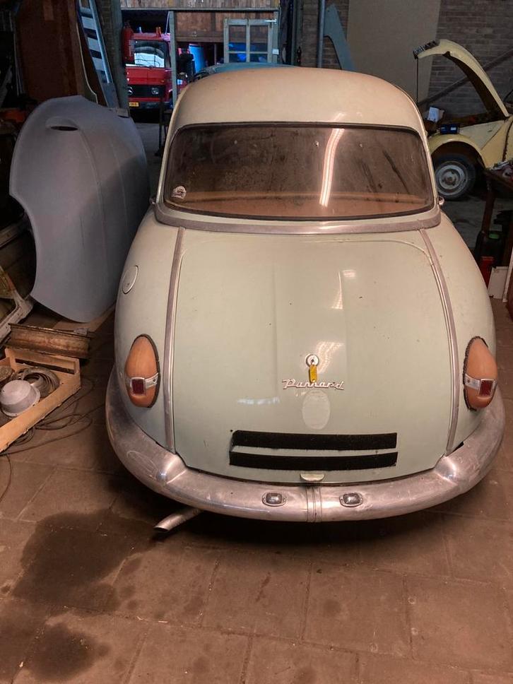 Keiharde Panhard Z11 uit 1958, Auto's, Oldtimers, Particulier, Overige merken, Benzine, Sedan, Handgeschakeld, Groen, Bruin, Kunstmatig leder