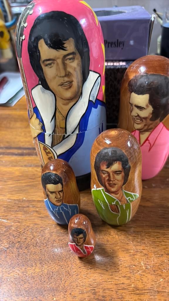 Matroesjka Elvis Presley 5 delig mooie uitgave, Verzamelen, Ophalen of Verzenden, Zo goed als nieuw, Ducoso, Ducoso