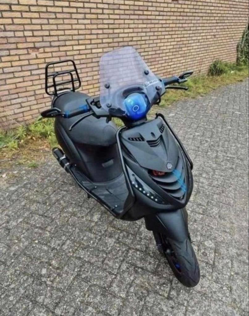 Piaggio Zip 4-takt 4V 80cc met afstandsbediening | 1459 km, Fietsen en Brommers, Brommeronderdelen | Scooters, Ophalen, Gebruikt