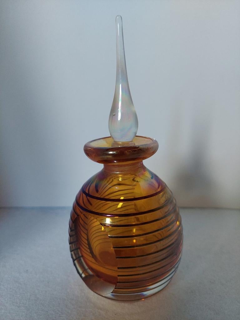 Vintage Murano parfumflesje, amberkleurig met spiraal, Ophalen of Verzenden
