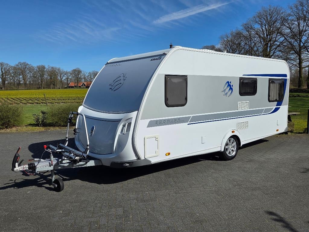 KNAUS SUDWIND 500 FVU Silver AIRCO/MOVER, Ringverwarming, Omvormbare zithoek, Rondzit, Particulier