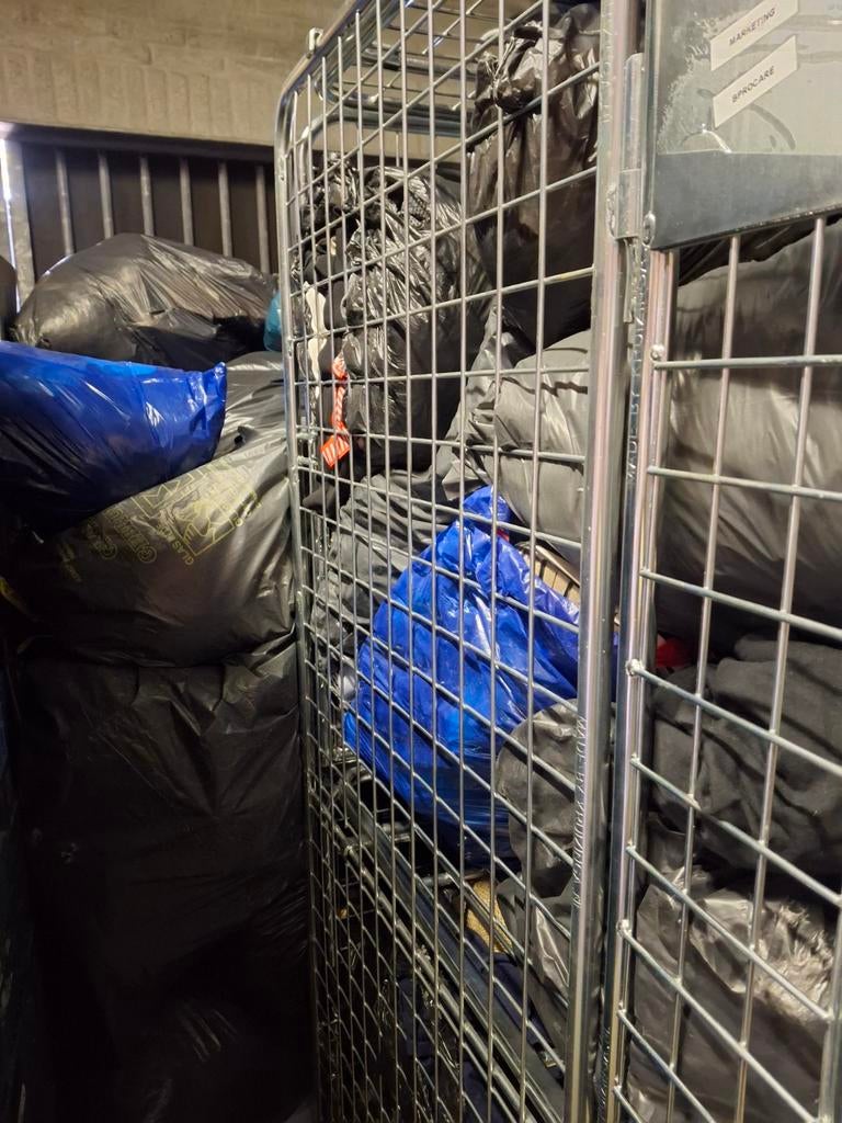 Grote partij kleding: 100+ zakken, diverse merken, maten, Ophalen, ., ., .