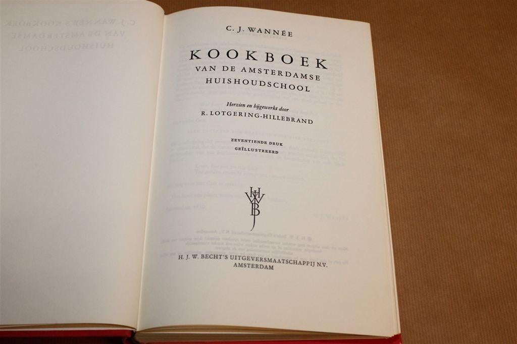 Kookboek Amsterdamse Huishoudschool — Wannee, ca. 1970, Boeken, Kookboeken, Ophalen of Verzenden, Gelezen, Nederland en België