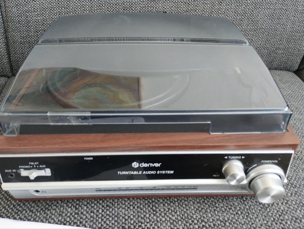 Denver VPR-190MK2 Platenspeler met Radio en AUX, Audio, Tv en Foto, Platenspelers, Ophalen of Verzenden