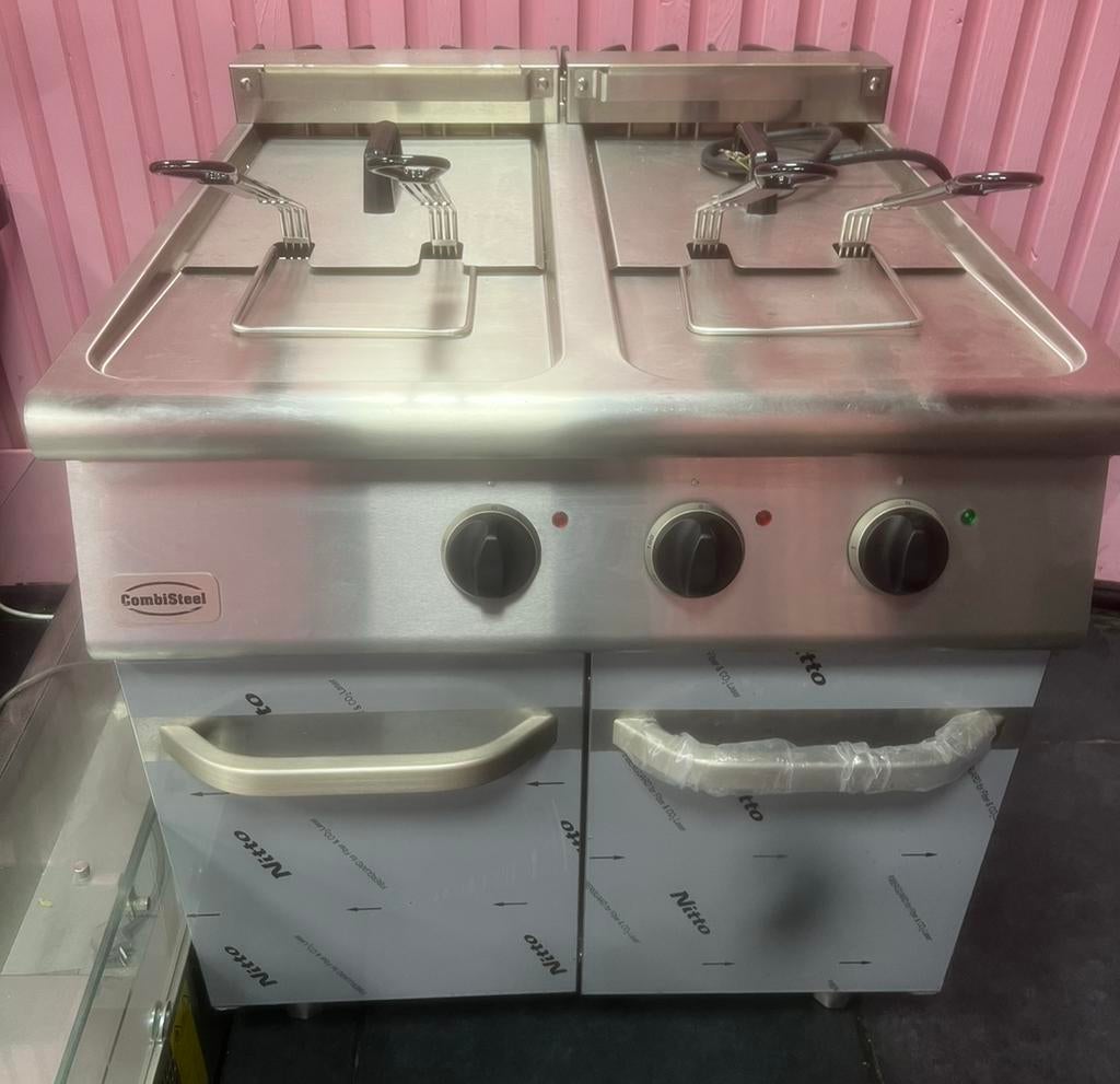 Combisteel Friteuse 2x 20 Liter, Minder dan 1 liter, Ophalen, Nieuw