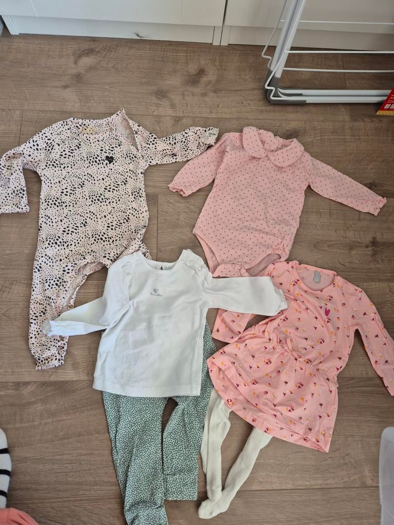 Dun kledingpakket maat 68: jurkje, boxpakje, broekje, truitj, Ophalen of Verzenden, Zo goed als nieuw, Maat 68