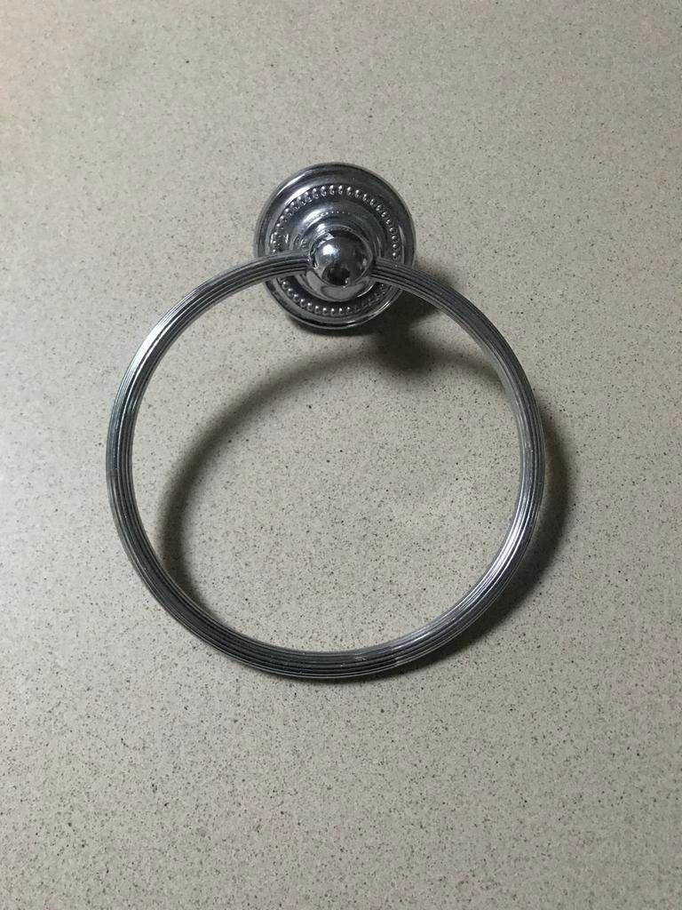 Handdoekhouder, ring chroom., Ophalen of Verzenden, Zo goed als nieuw, Overige kleuren