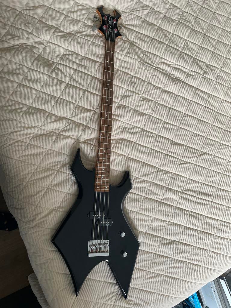 B.C. Rich Warlock basgitaar, Muziek en Instrumenten, Snaarinstrumenten | Gitaren | Bas, Ophalen, Gebruikt, Elektrisch