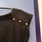 Diane von Furstenberg zijde top goudkleurige details M 50332, Kleding | Dames, Maat 38/40 (M), Zwart, Ophalen of Verzenden, Zo goed als nieuw