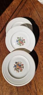 12 Wedgwood Conway gebaksbordjes, Ophalen of Verzenden