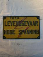 Vintage PNEM Levensgevaar Hoge Spanning bord, Ophalen