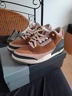 Jordan 3 maat 44, Kleding | Heren, Schoenen, Ophalen of Verzenden, Gedragen