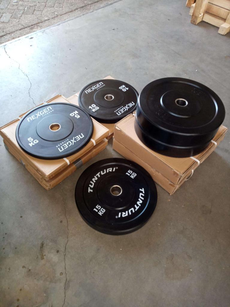 Diverse Olympische schijven 2 euro de kilo!, Sport en Fitness, Fitnessmaterialen, Ophalen, Halterschijven, Benen, Tunturi New Fitness B.V.