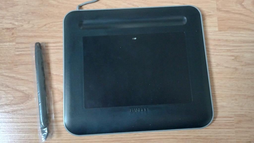 Wacom Bamboo One CTE-460/K, Ophalen of Verzenden, Zo goed als nieuw, Bedraad, Wacom