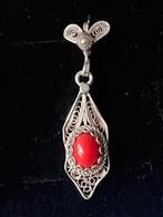 Zilveren Filigrain hanger met bloedkoraal, Ophalen of Verzenden, Zo goed als nieuw, Zilver