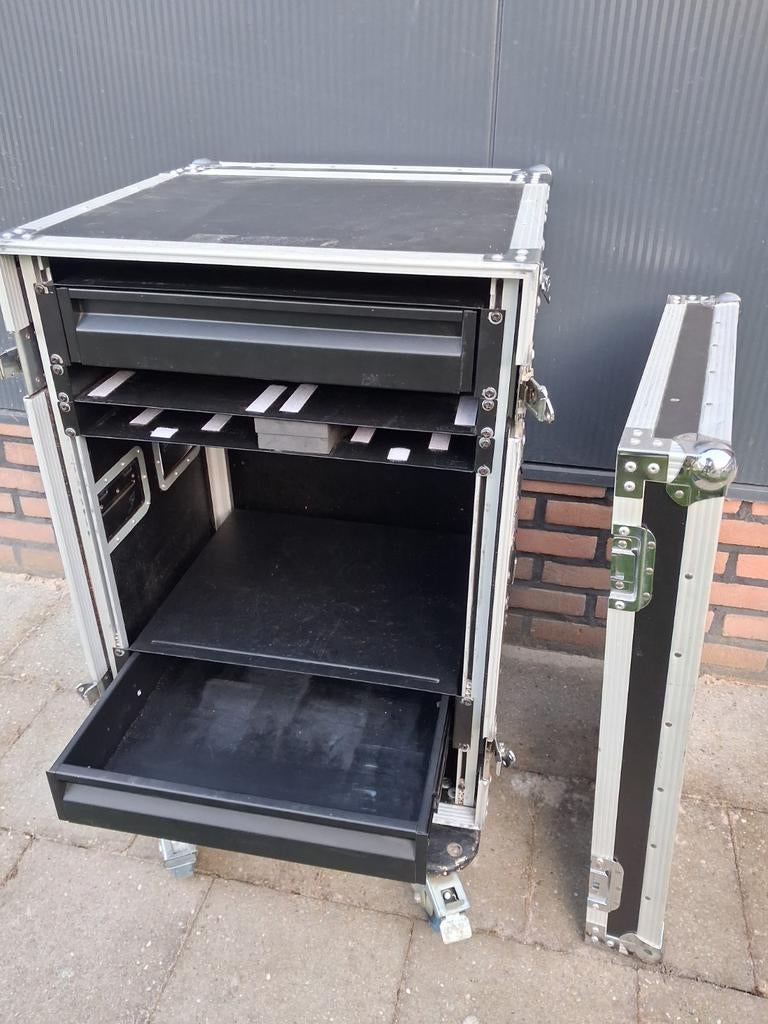 Flightcase met lades en wielen - Ideaal voor apparatuur, Muziek en Instrumenten, Behuizingen en Koffers, Ophalen, Gebruikt, Overige instrumenten